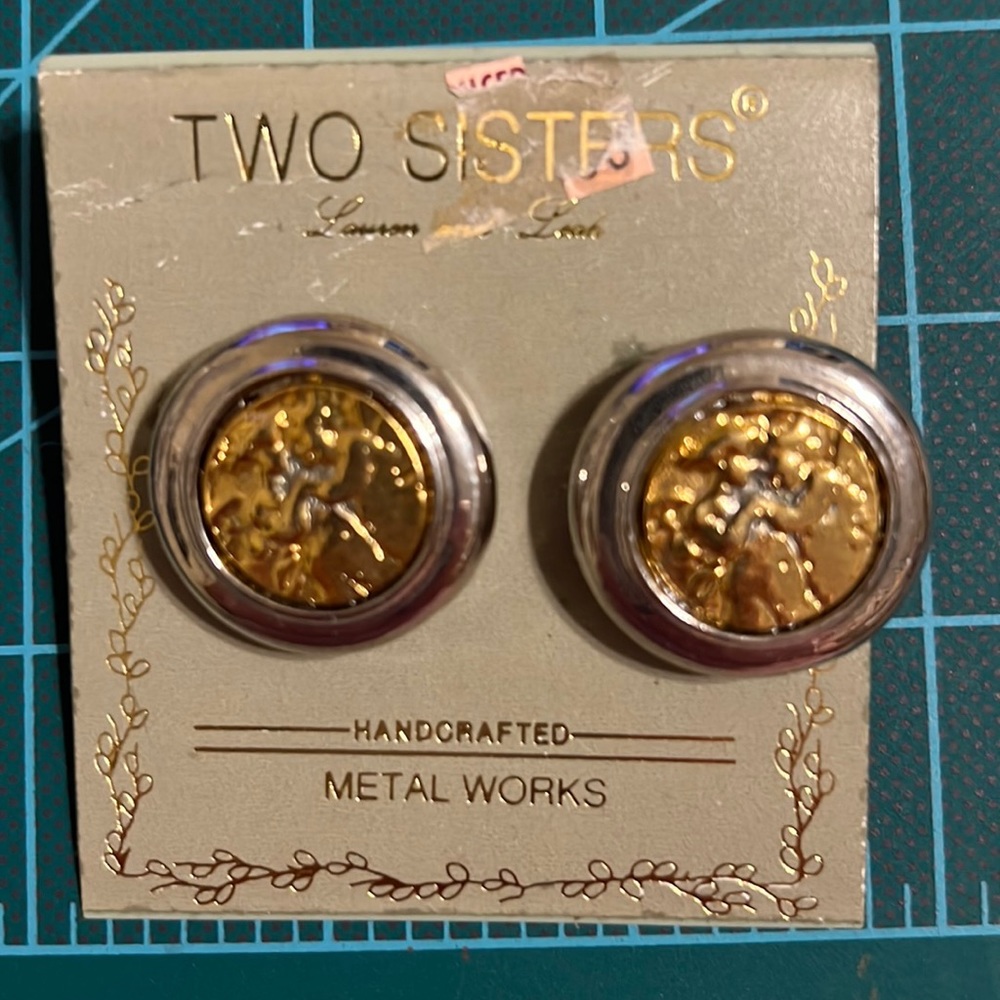 Two sisters EARINGS